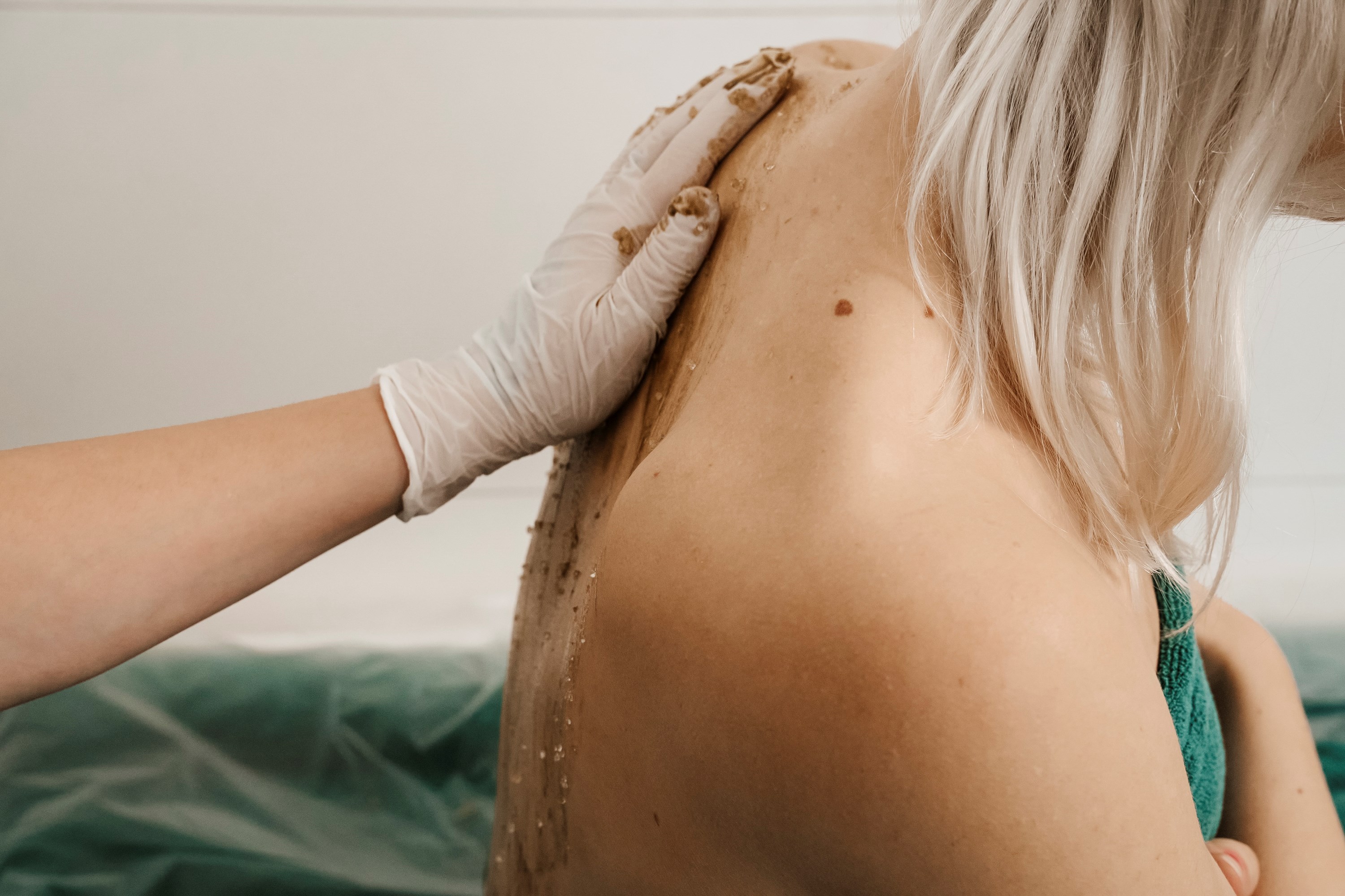 Aquajet-Liege mit Massagefunktion für Detox in München